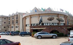 Royal Marble Hotel Benin  4*